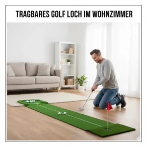 Ein Golfer übt mit dem tragbares golf loch indoor im Wohnzimmer für besseres Kurzspiel.
