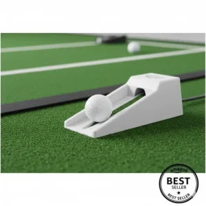 Detailaufnahme der automatischen Ballrückgabe des mini golf putting set amazon.